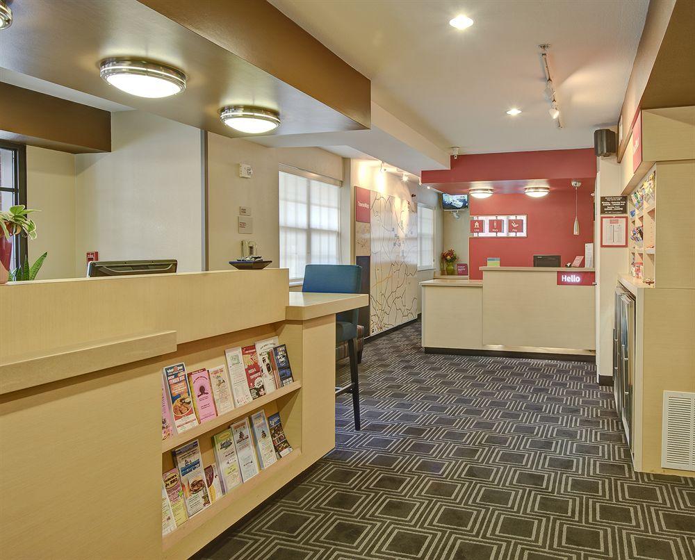 Towneplace Suites Charlotte University Research Park Eksteriør billede